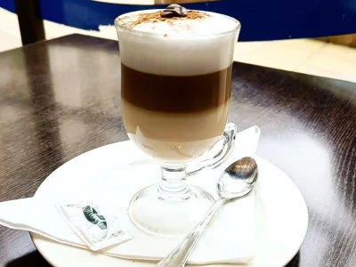 Menú del día en restaurante de San Sebastián, cocina abierta todo el día